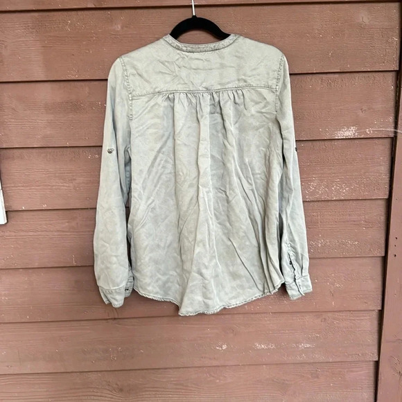 Holding Horses/Anthropologie army green blouse size medium - Picture 4 of 5